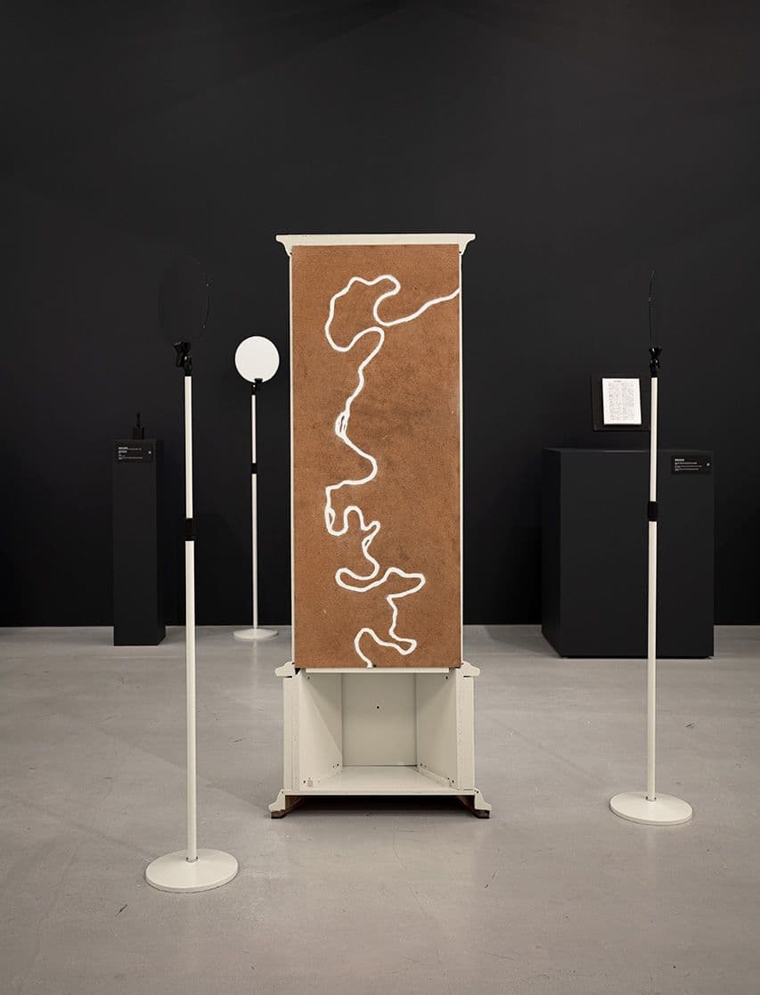 Image from the project "Rencontres" by Chloe Desjardins